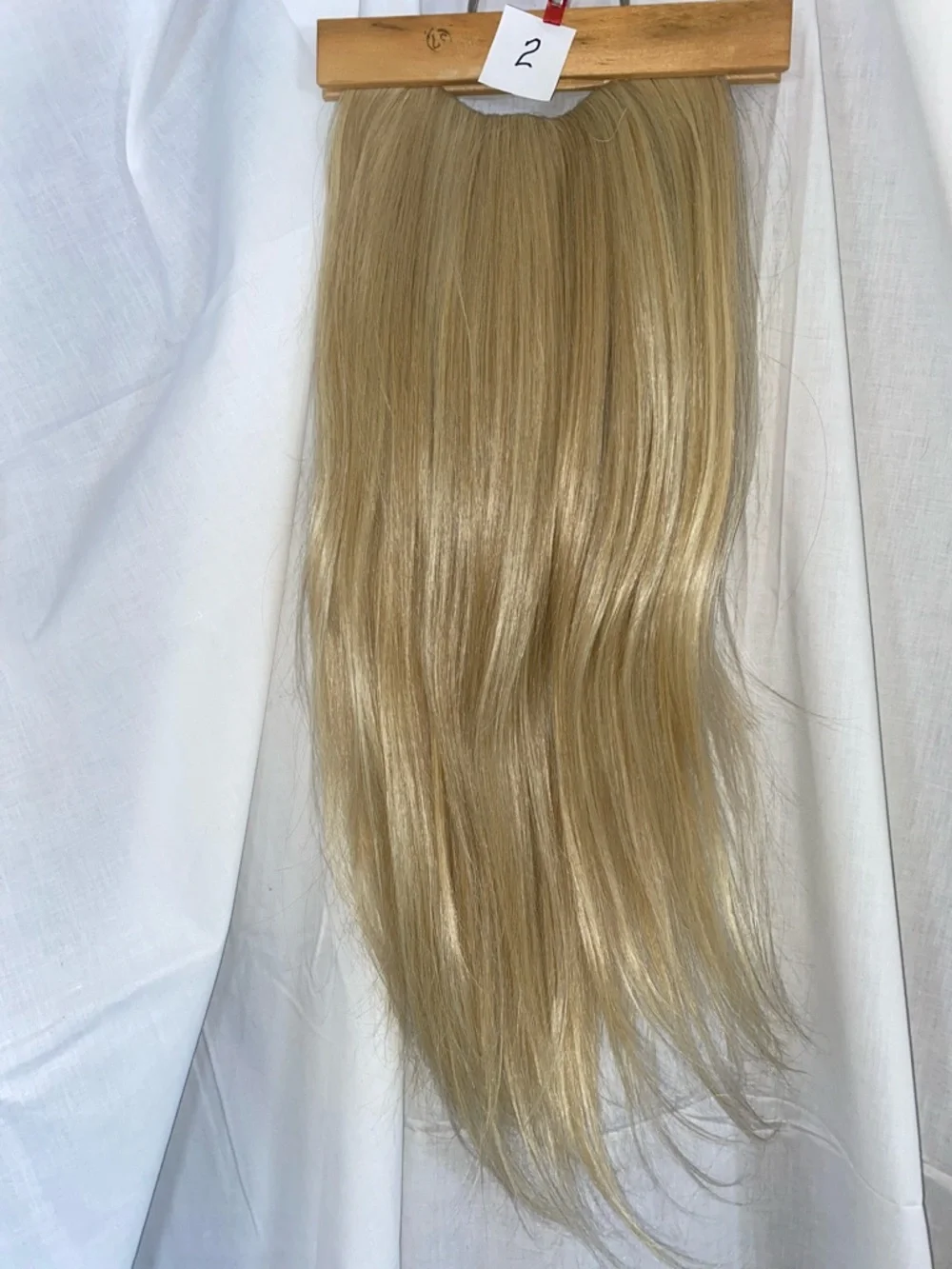 INH U-CLIP HAIR EXTENSION #2 - Picture 1 of 5